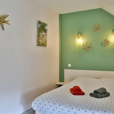 Le D'augustin Holiday home Sortosville-en-Beaumont