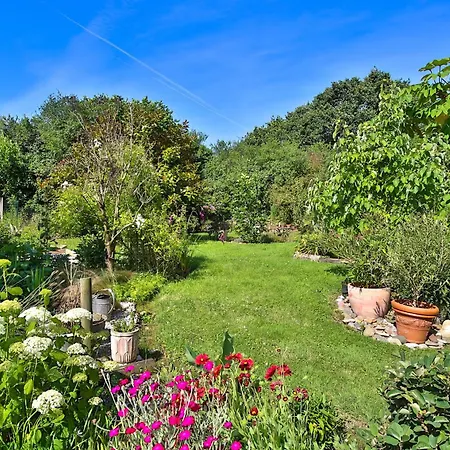 Le D'augustin Holiday home Sortosville-en-Beaumont